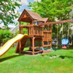 Cleaning and maintaining your outdoor play equipment