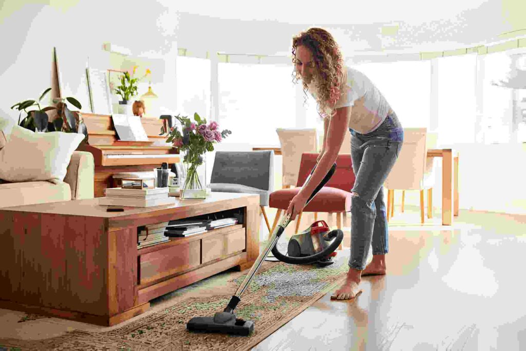 How to Clean High-Traffic Areas in Your Home 