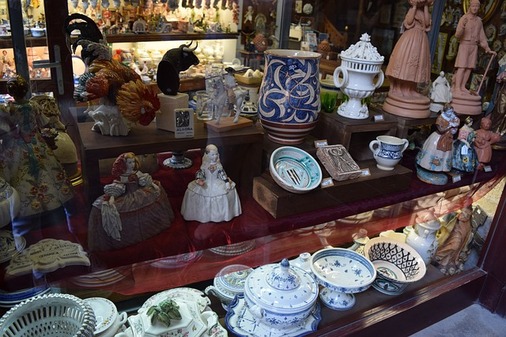 How to Clean and Preserve Antique China and Porcelain