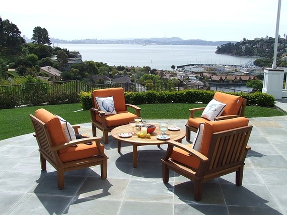 Green Cleaning for Outdoor Furniture