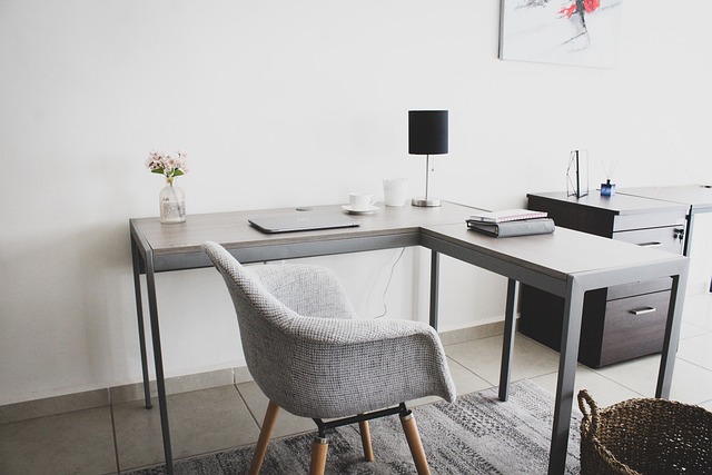 Cleaning and Organizing Your Home Office Desk